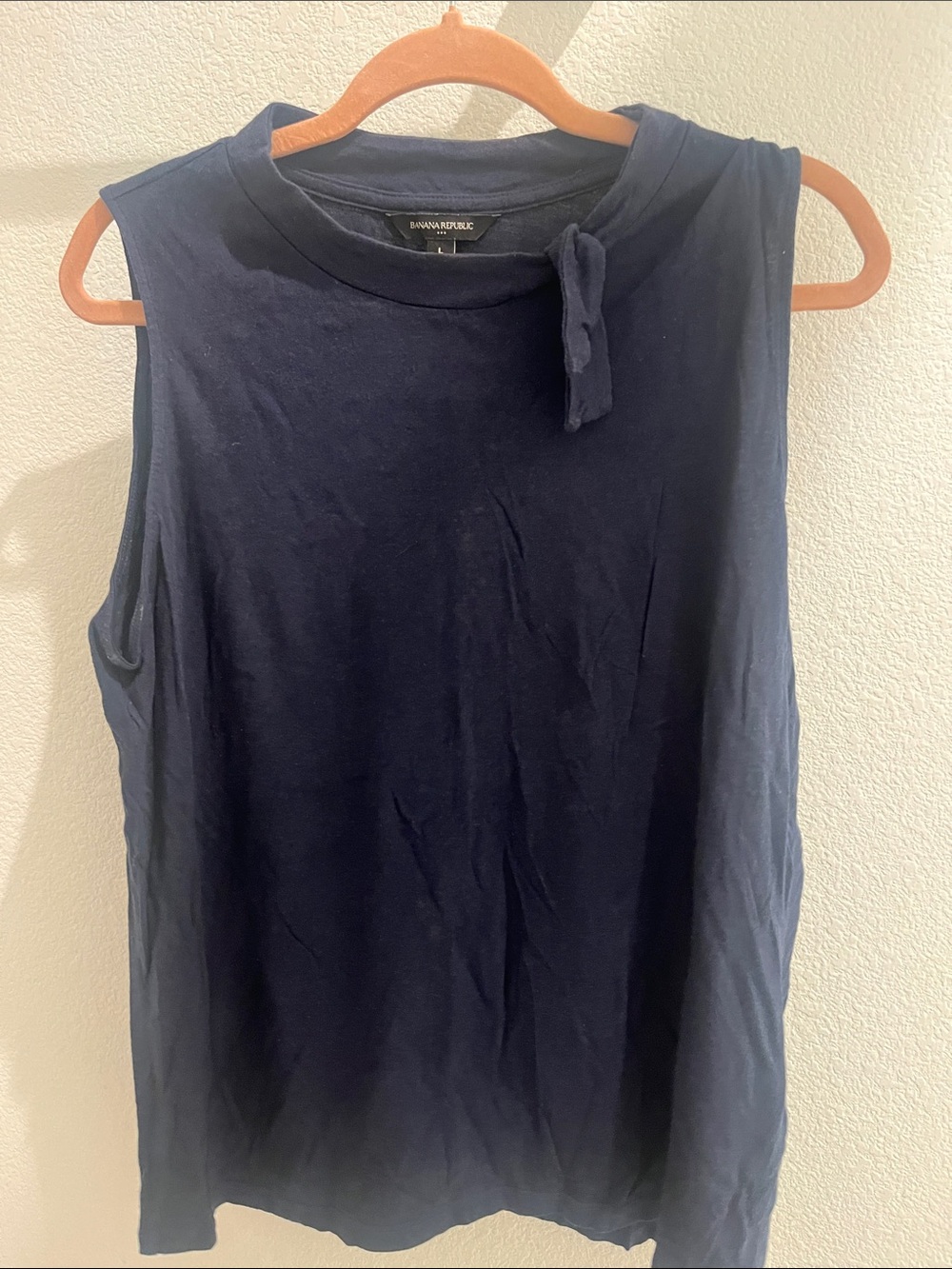 Banana Republic Navy Sleeveless Tie-Neck Tank L
